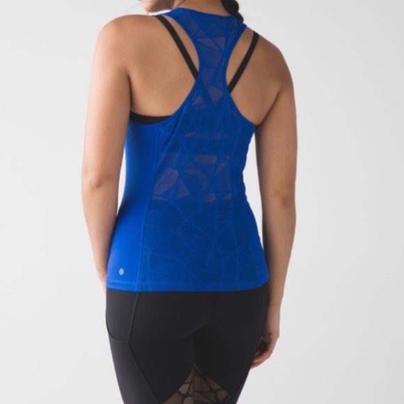 EUC Lululemon Goal Crusher Blue Tank Size 4 - Picture 2 of 7